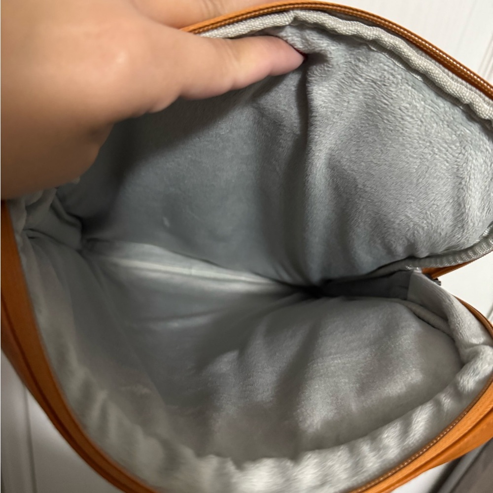 Tan Laptop Bag - Picture 13 of 13